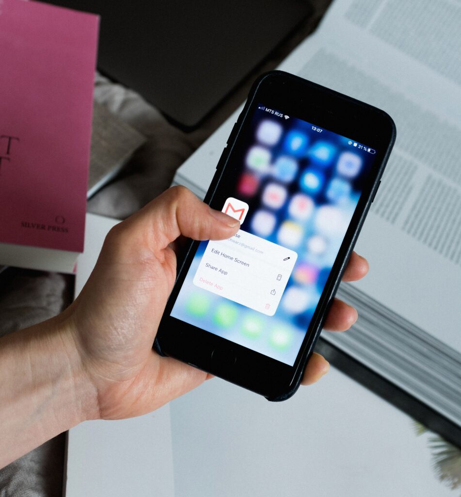 pexels-ready-made-3850252